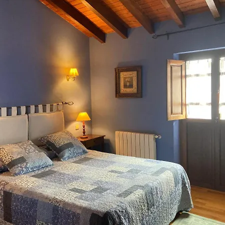 La Casona De Güelitos
