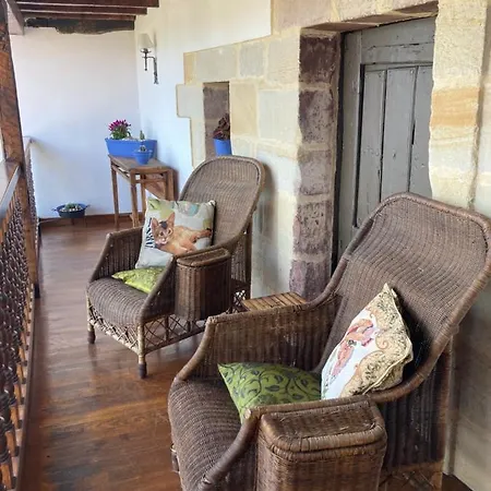 La Casona De Güelitos 3* Santillana del Mar