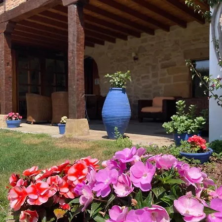 Hotel La Casona De Güelitos