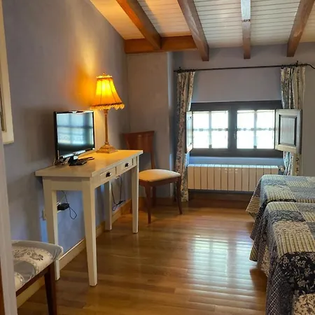 La Casona De Güelitos 3*