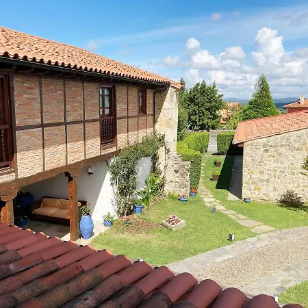 Hotel La Casona De Güelitos
