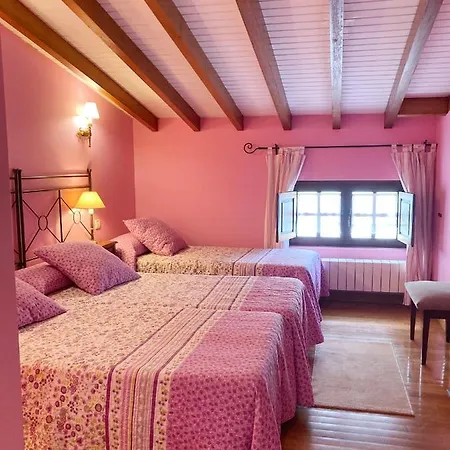 La Casona De Güelitos