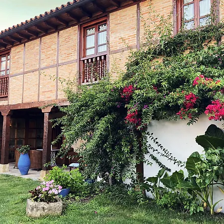 La Casona De Gueelitos Santillana del Mar