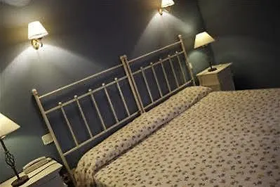 Hotel La Casona De Güelitos