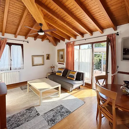 Otel La Casona De Gueelitos 3*