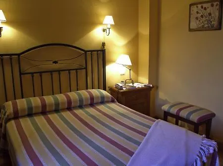 La Casona De Gueelitos 3* Сантильяна-дель-Мар